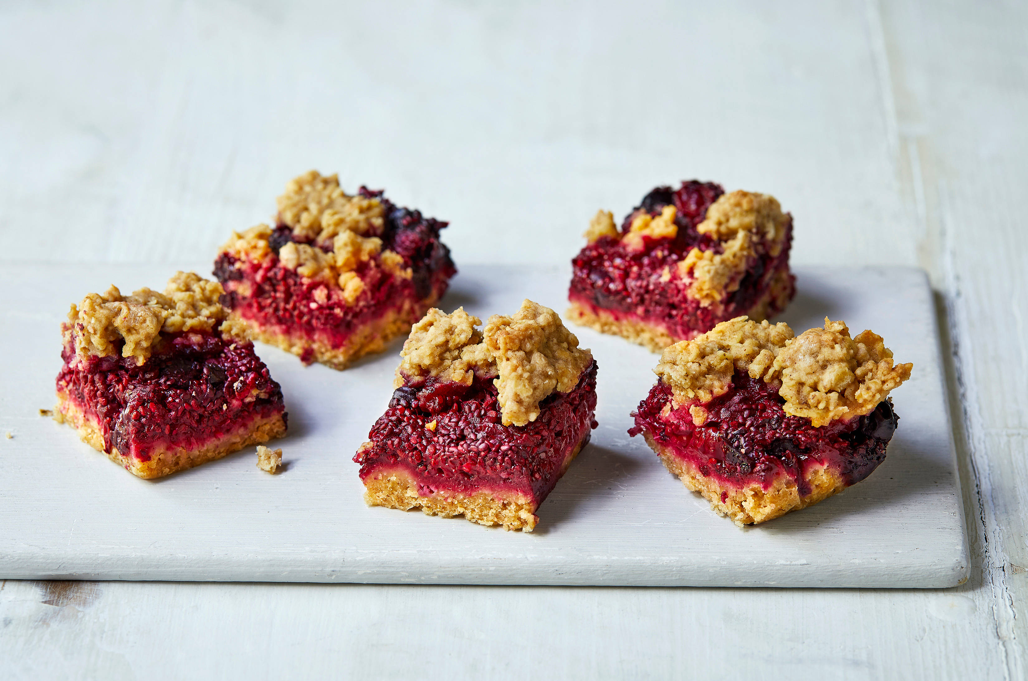 Berry Crumble Bars