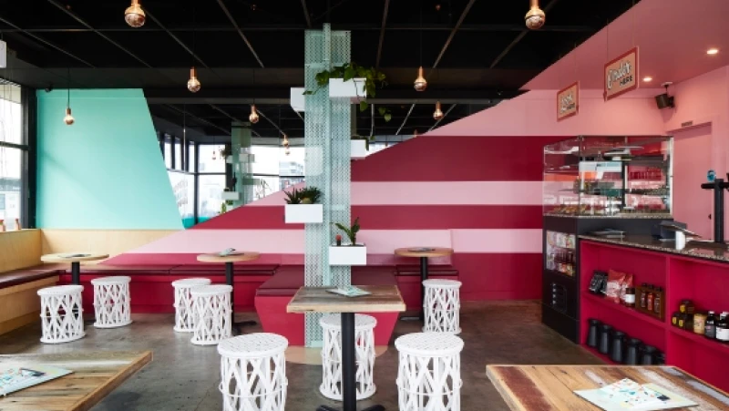 Pink and maroon striped cafe