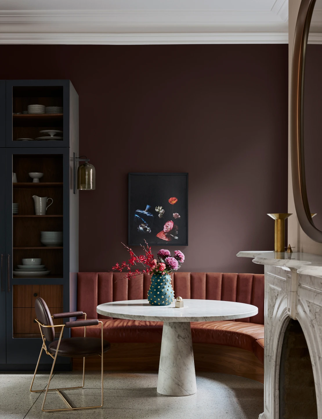 Interior dining room with built-in dining table and Deep Leather coloured walls