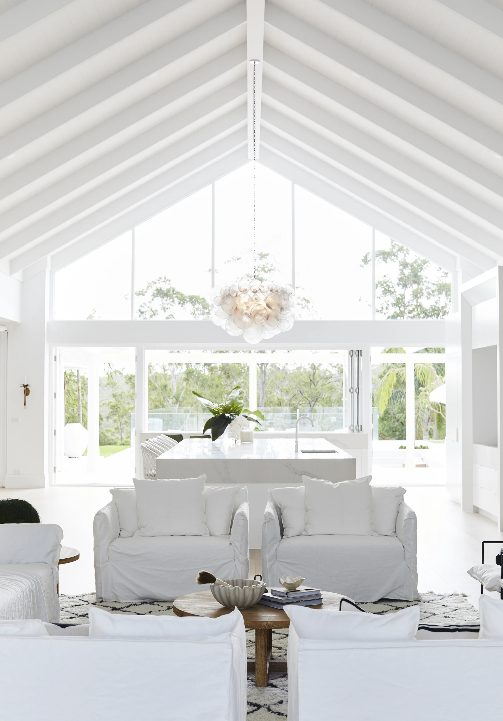 Ceiling White Dulux