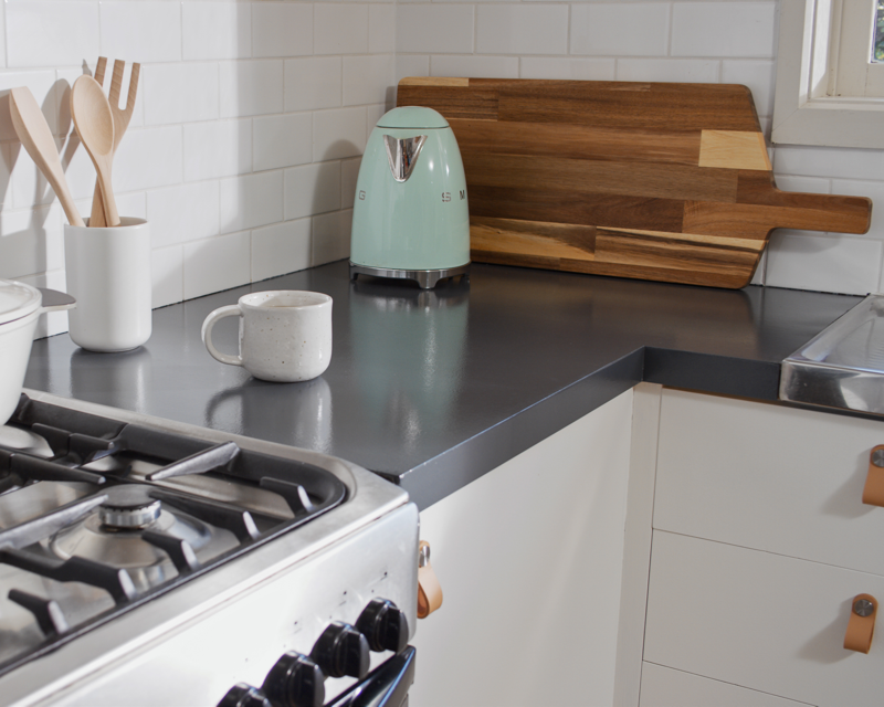 Get a new look for your benchtops with Dulux Renovation Range paint Dulux