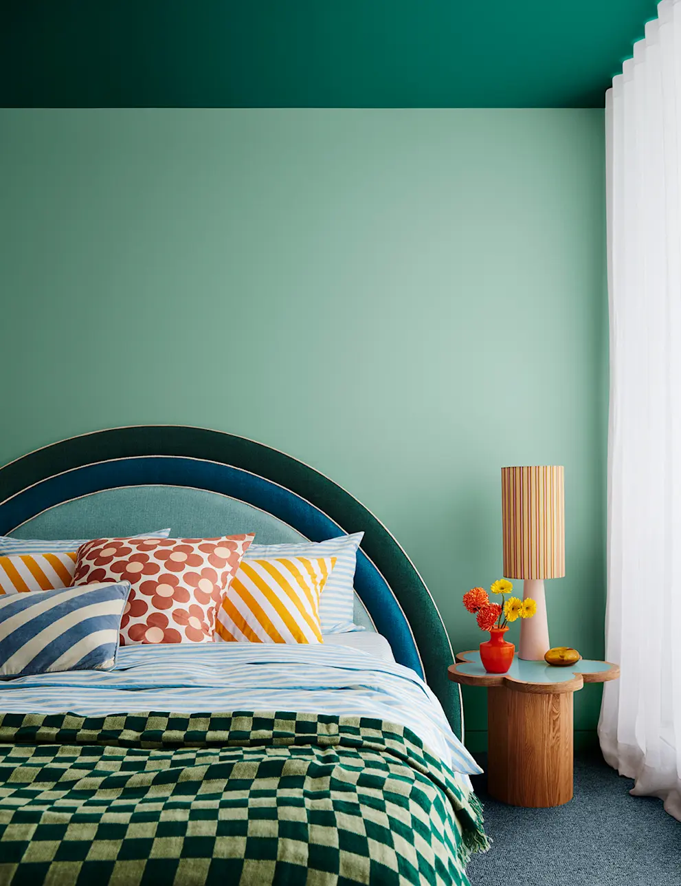 How to Colour Block - Ideas for your home | Dulux