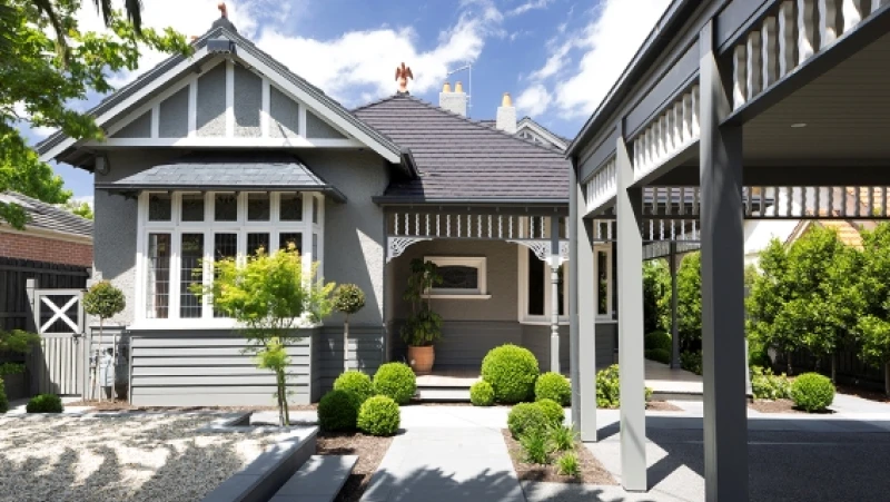 Grey Federation-style house with white trim
