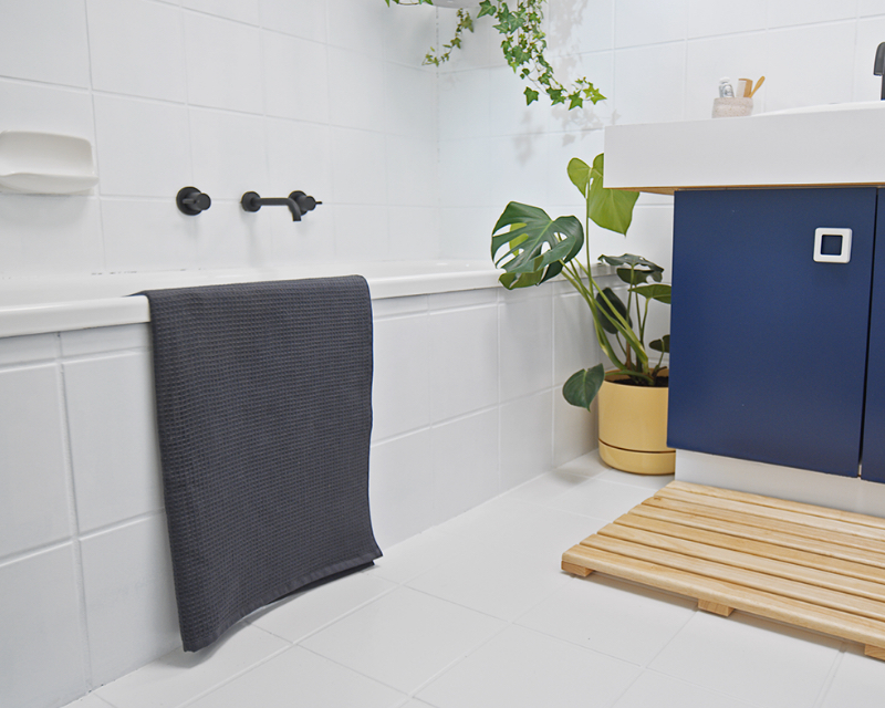 Bathroom Tiles With Renovation Range, White Shower Tile Paint