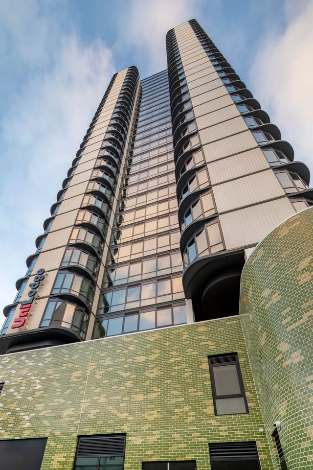  UniLodge Perth Central  