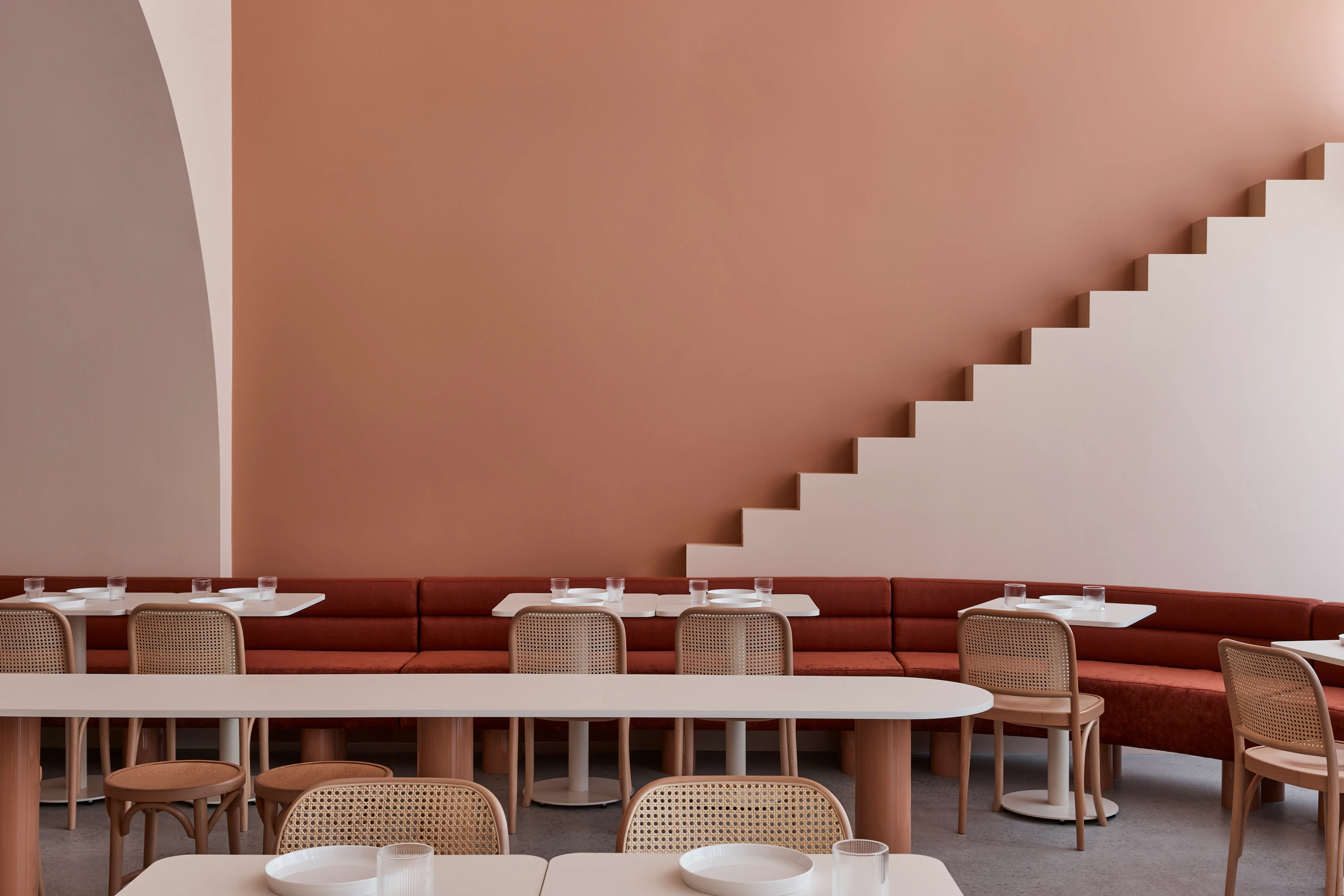 Pink and neutral restaurant