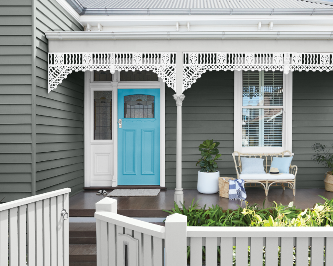 How to Create The Perfect Front Entrance Look With Paint | Dulux