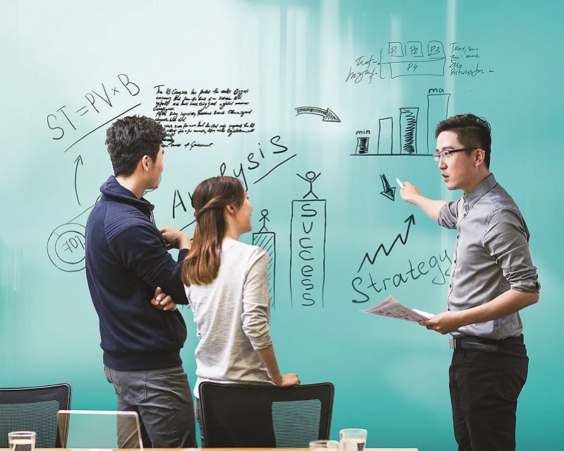 Explore Whiteboard Paint With Dulux Professional DryErase Dulux