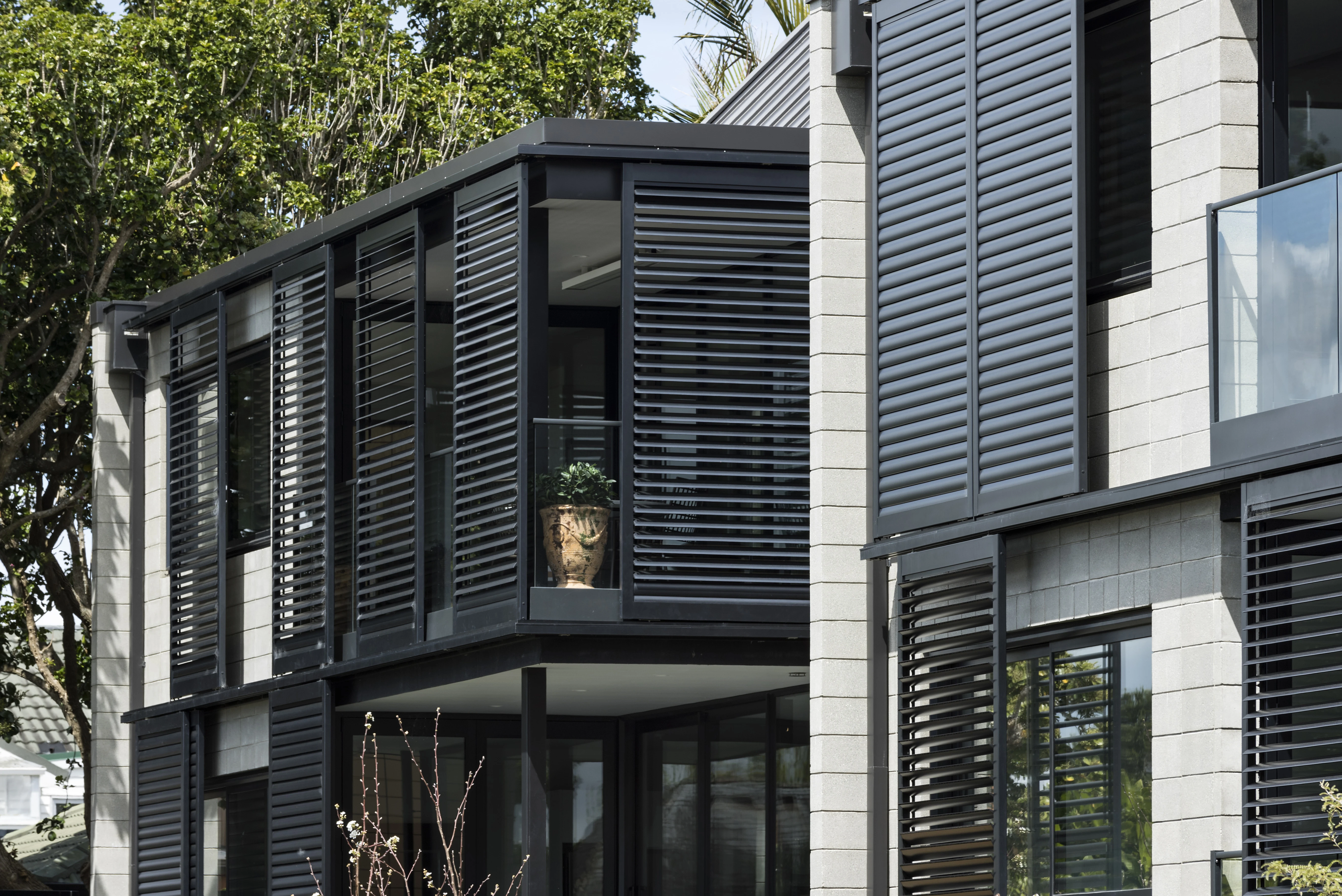 Double-storey grey and black modern house