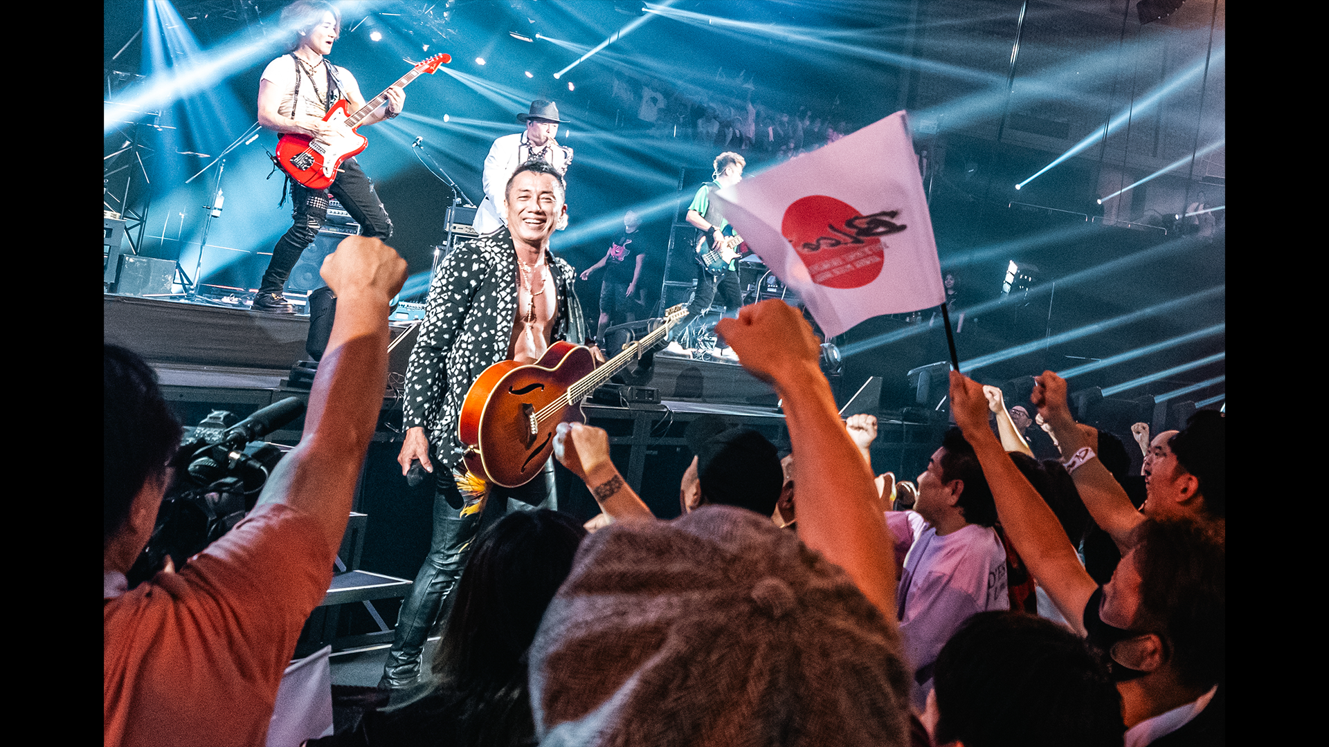 【nika】長渕剛 ONLY2×2 an unplugged ポスター nika】長渕剛 ONLY2×2 an unplugged ポスター Amazon.co.jp