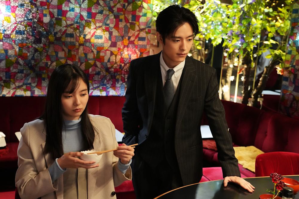 『五十嵐夫妻は偽装他人』第1話