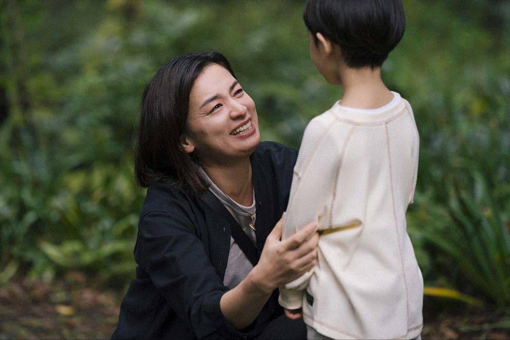 尾野真千子に「参りました」…慈愛に満ちた“母親の顔”に感動した『ライオンの隠れ家』第8話