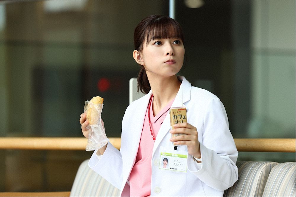 『まどか26歳、研修医やってます!』芳根京子の指導医・鈴木伸之がメロすぎた第1話