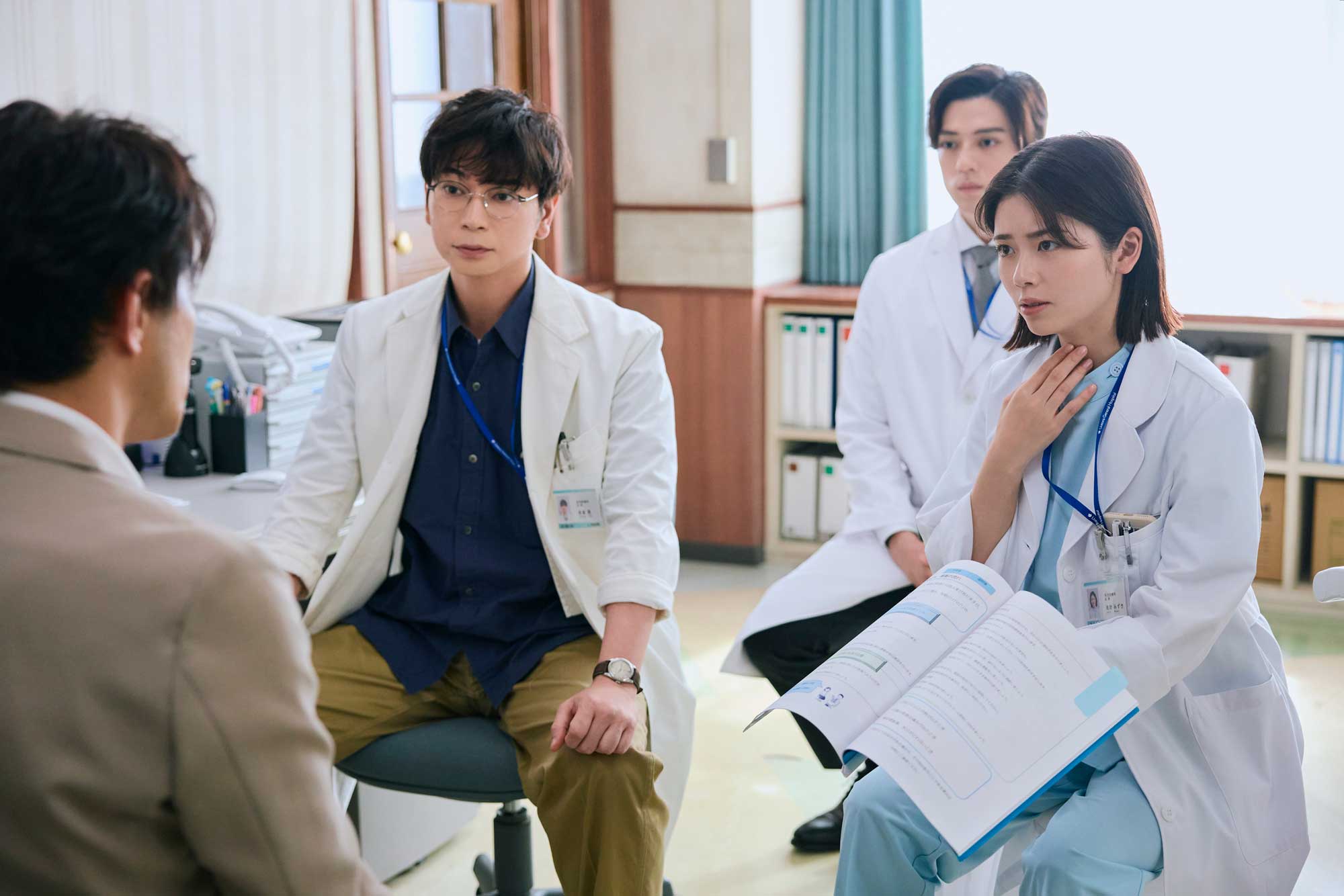 19番目のカルテ_第3話_-3 s36 D2A5158-01