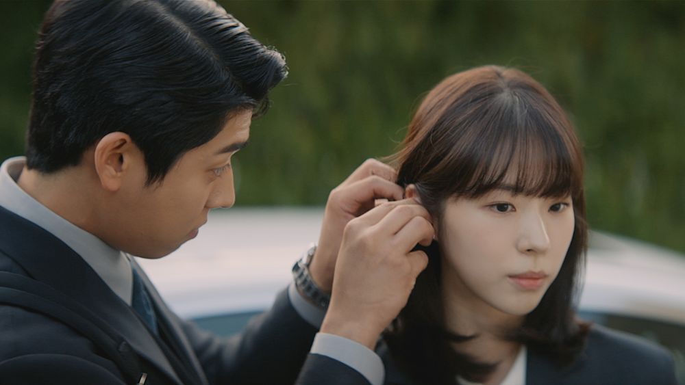 社長をスマホから救い出せ!~恋の力でロック解除~