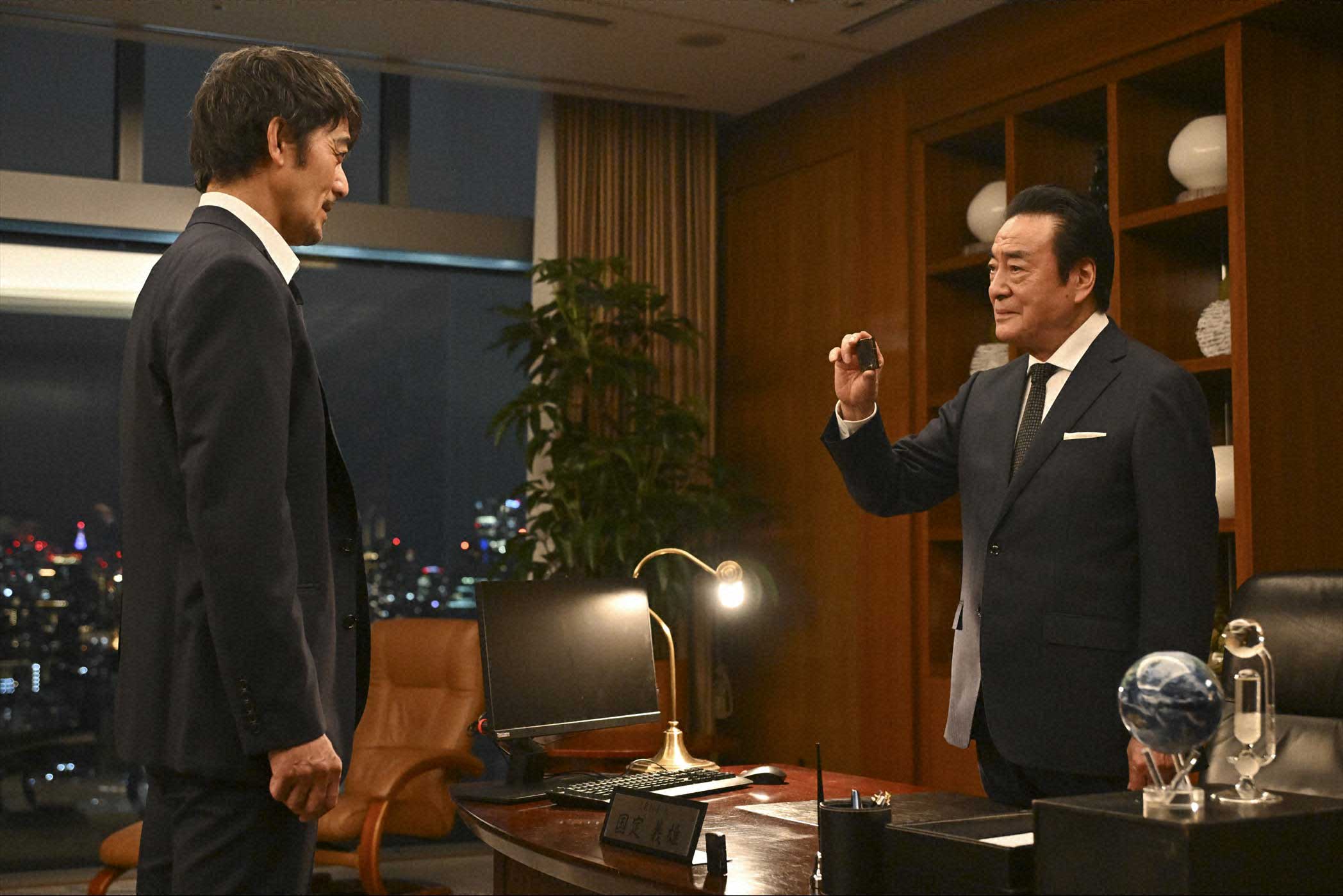 キャスター_第10話_L krk10s1-s6 018