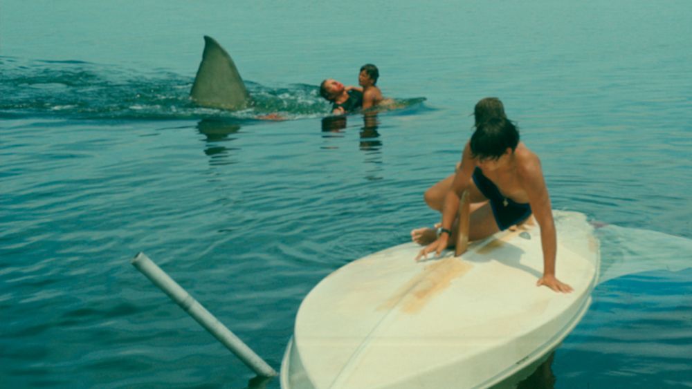 ジョーズ | 『サメ映画大全』著者厳選！このサメを見ずしてサメ映画は語れない！映画界を席巻する初心者向けサメ映画！