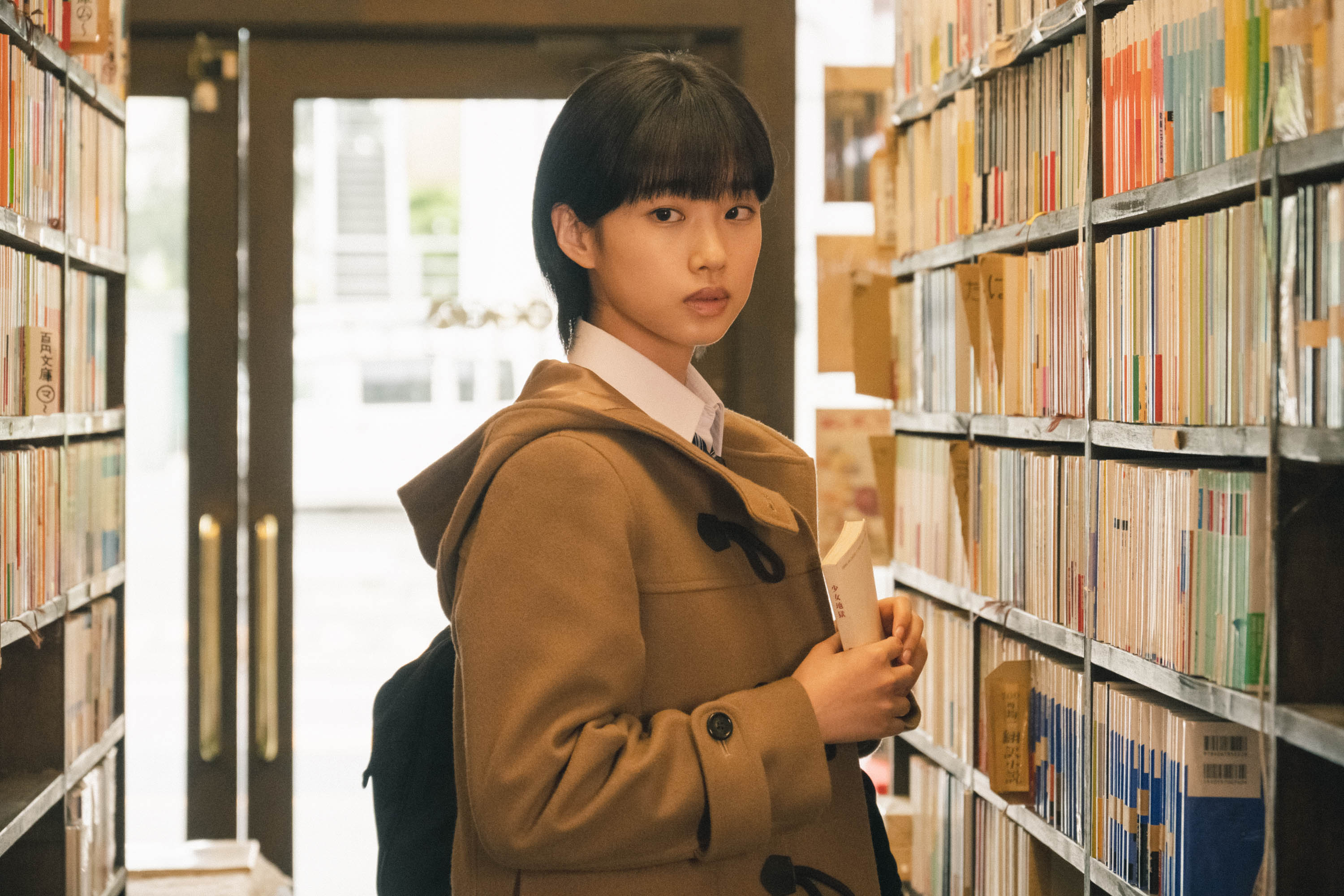 画像6枚目 | 俳優・河合優実の時代はすでに始まっている。陰と陽