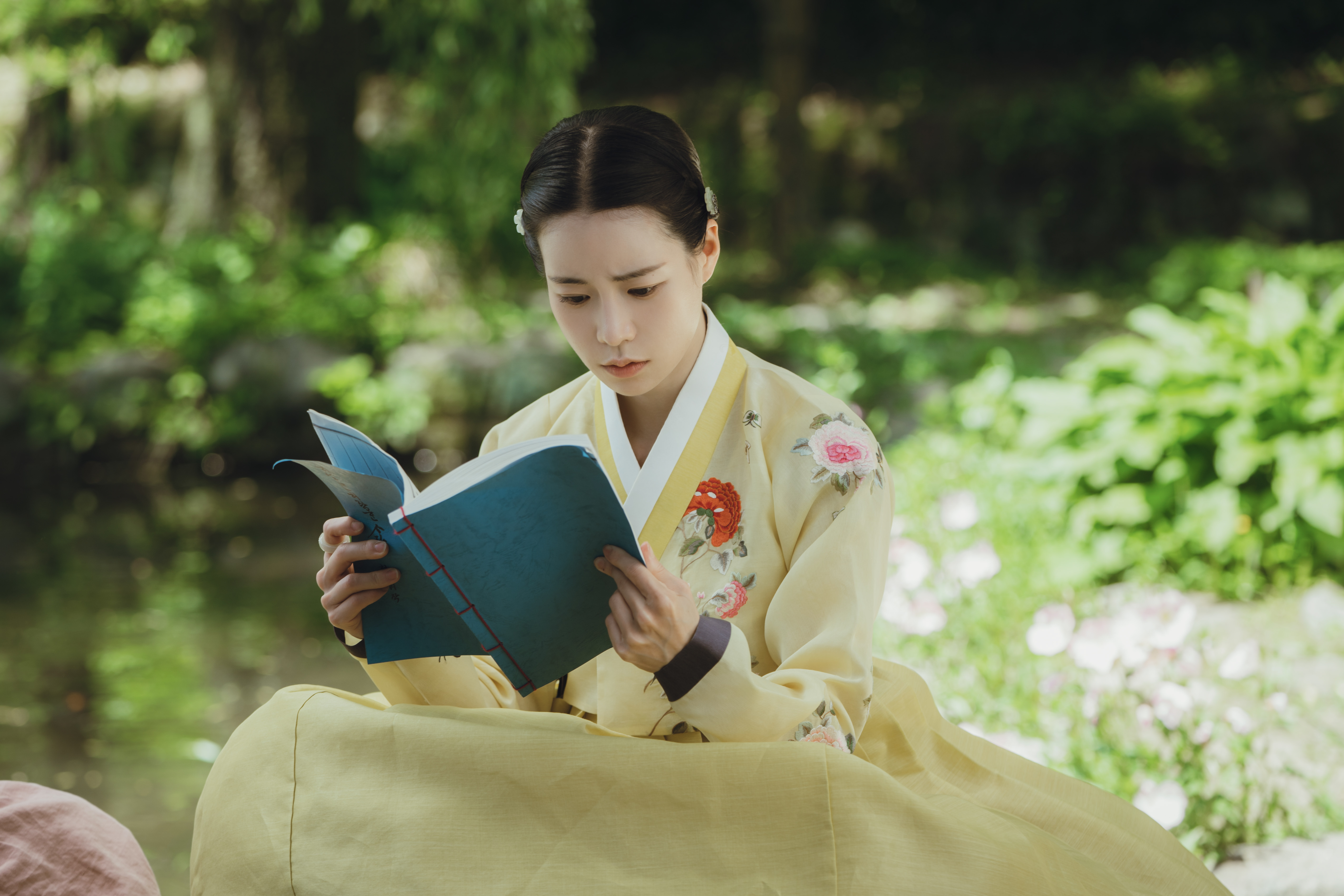 オク氏夫人伝 -偽りの身分 真実の人生-