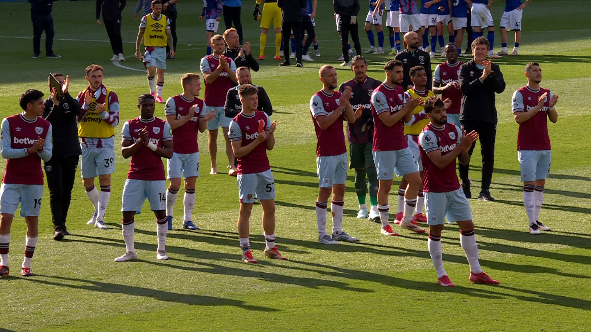 個から組織へ　依存から脱却を目指すウェストハムの再出発