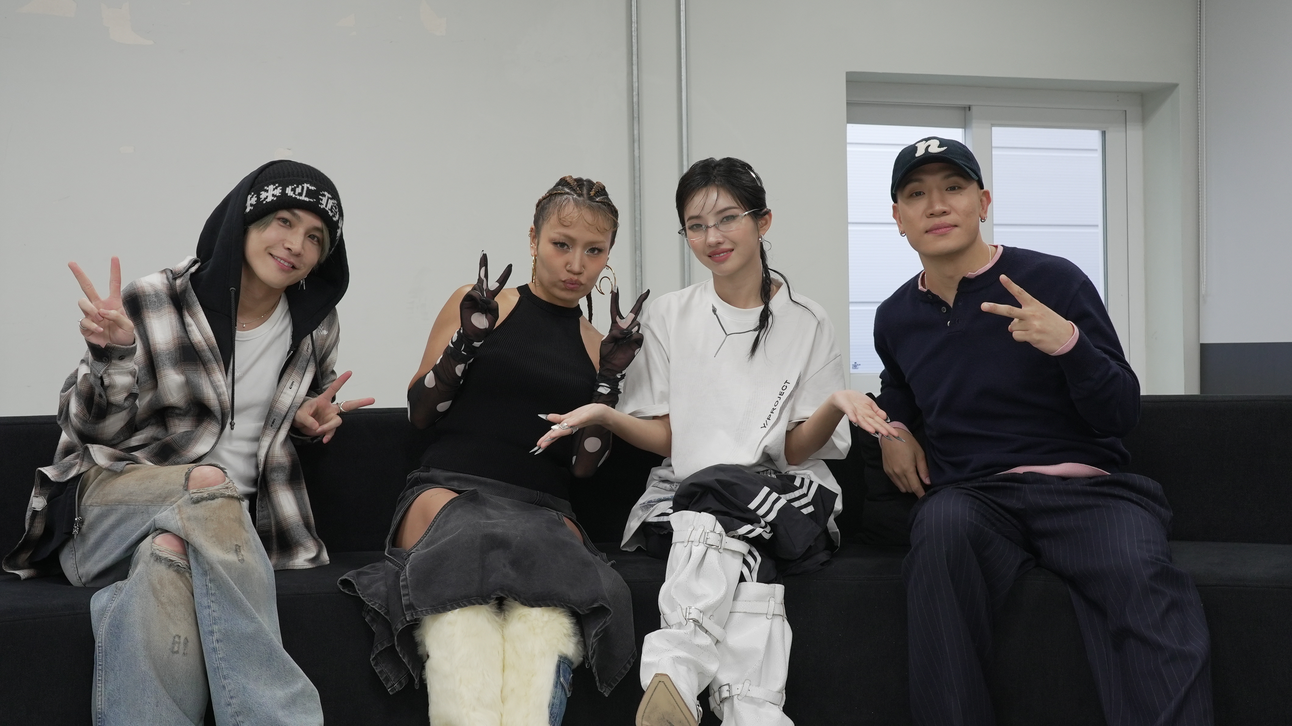 K-POP・アジア Poko 岩田剛典、RIEHATA、i-dle ソヨン、Gaekoの意外すぎる初対面とは