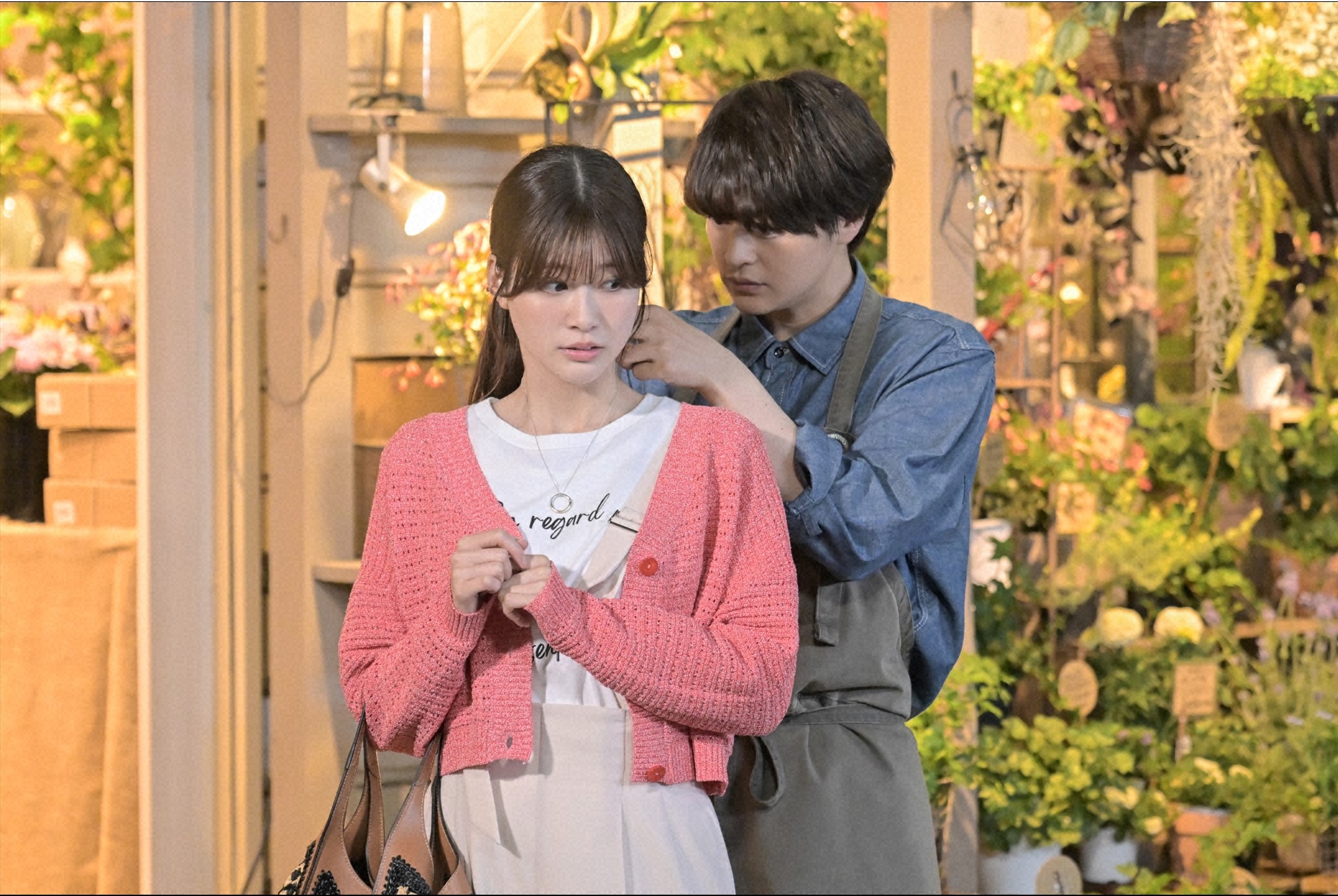 くるり ～誰が私と恋をした？～ ドラマ DVD 全6巻 Amazon.co.jp: くるり～誰が私と恋をした？～ DVD-BOX [DVD