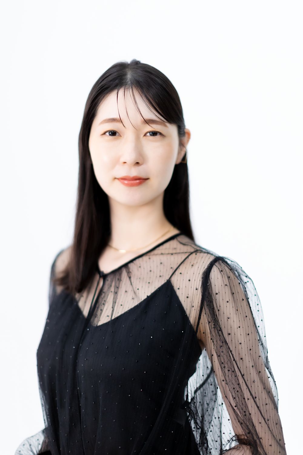 高瀬隼子さん写真