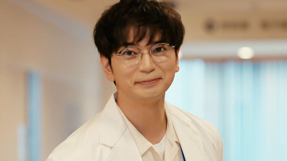 松本潤の“陽だまり”のようなまなざしは、闇を照らす希望となる『19番目のカルテ』第1話
