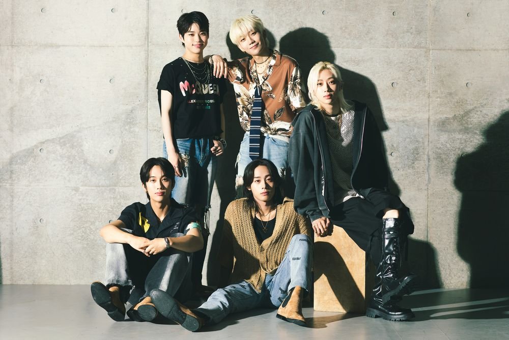 ミュージシャン Fantastis 2025/7/16(水)Release!! FANTASTICS ミニアルバム『Cosmic