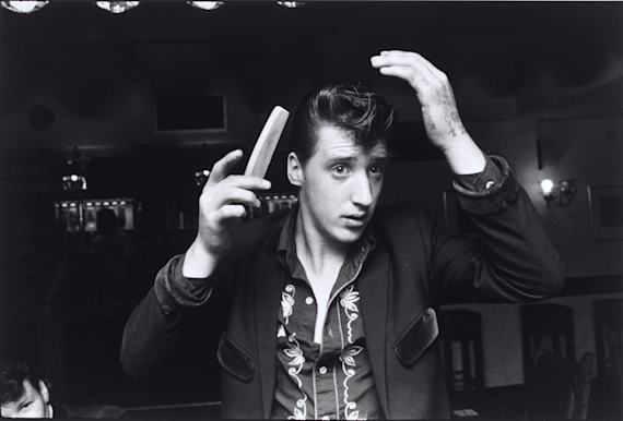 男らしさ とファッションの関係とは 展覧会 Fashioning Masculinities The Art Of Menswear が英ヴィクトリア アンド アルバート博物館で開催 Tokyo Art Beat