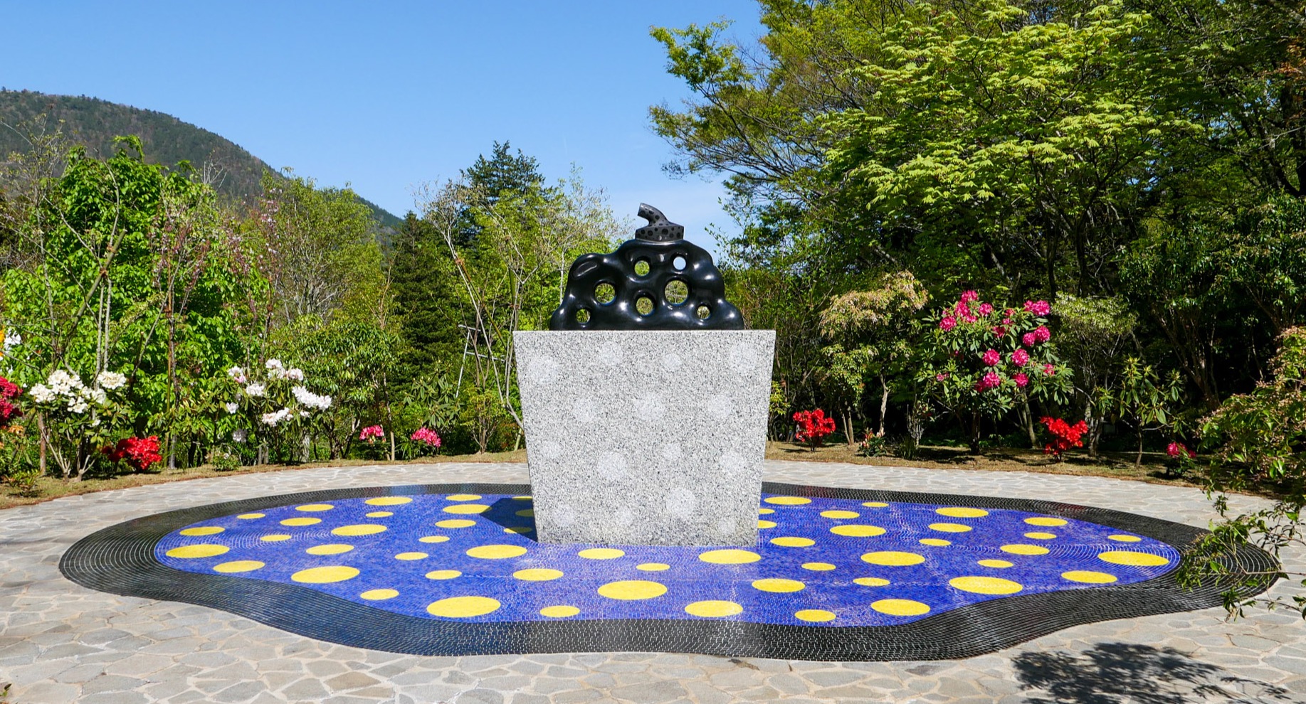 草間彌生 版画作品 森美術館協賛 草間彌生 版画作品 森美術館協賛 - メルカリ