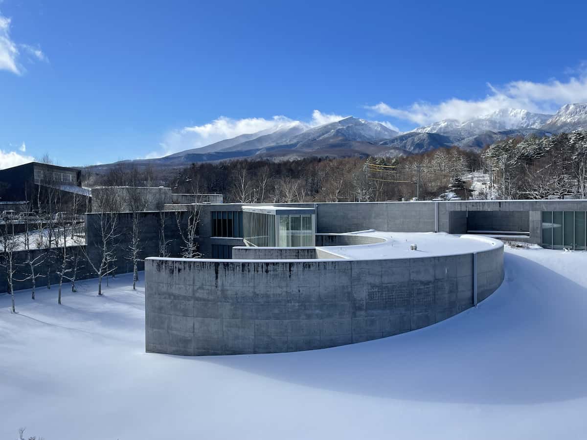 この世界のむこう：パラレル・ワールド」 （小海町高原美術館