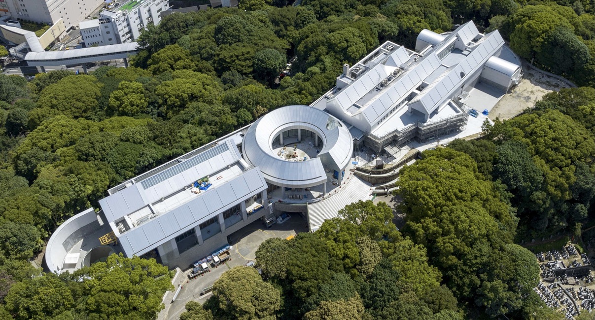 鳥取県立美術館がウォーホル《ブリロ・ボックス》を3億円で買う理由