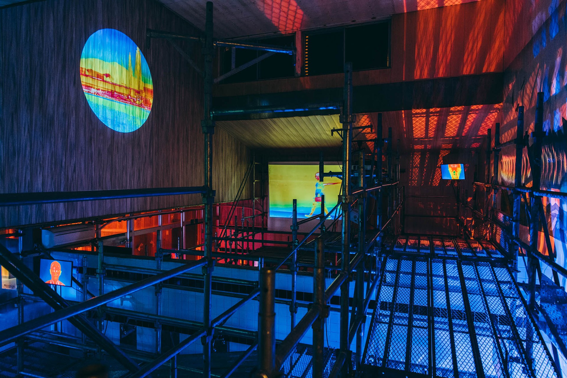 sub5.jpg?w=784&h=640&q=100