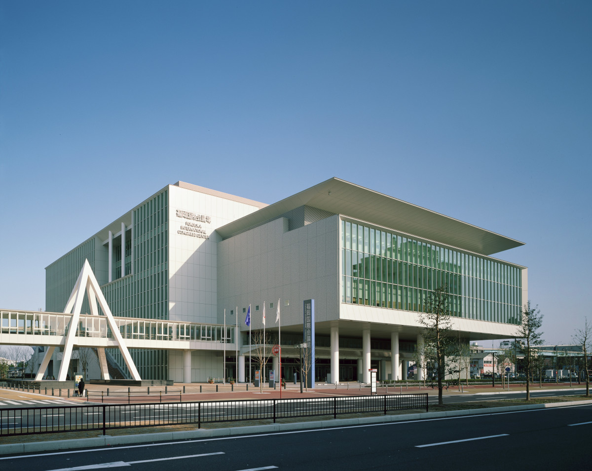 fukuoka-international-congress-center-tokyo-art-beat