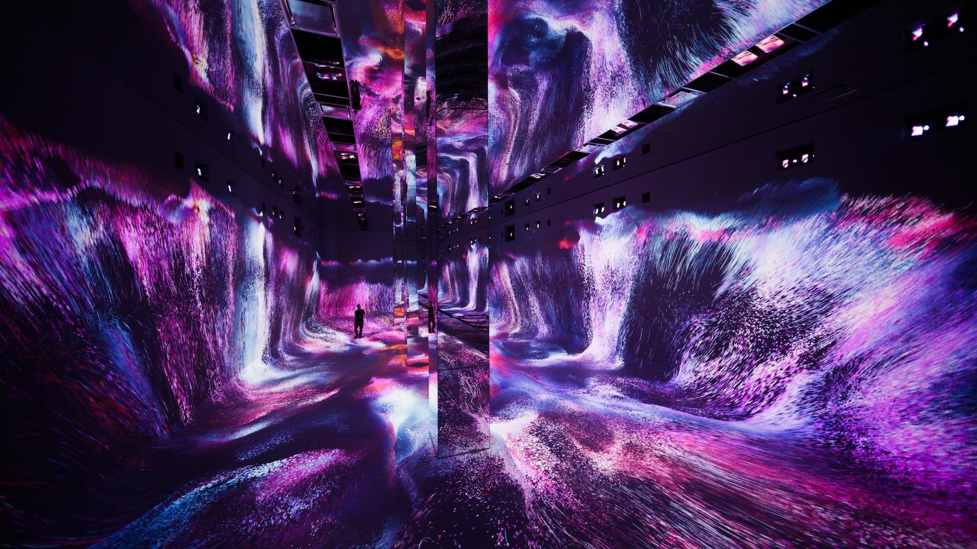 世界初のAIアート美術館「DATALAND」がLAに開館。 こけら落としは熱帯