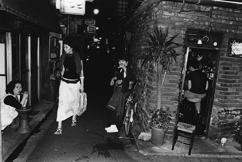 星玄人 「新宿1999-2008」 （Zen Foto Gallery） ｜Tokyo Art Beat