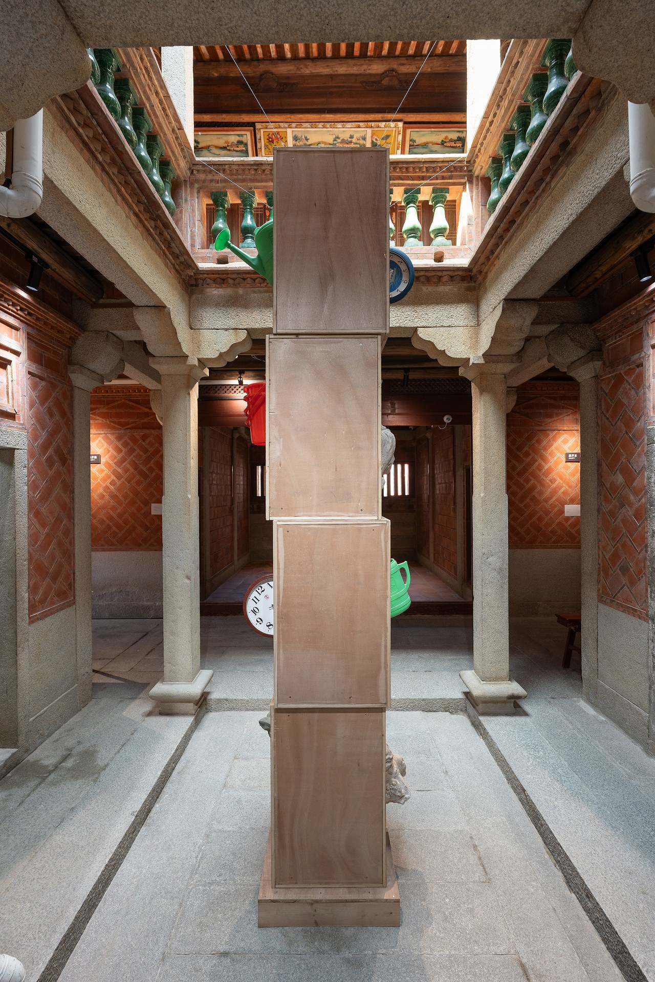 本間純 「Uncetrain Stories」 （eitoeiko） ｜Tokyo Art Beat