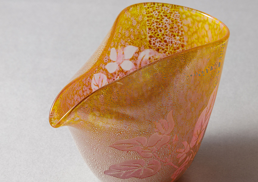 上野良樹　窯変硝子平水指　共箱　美品　硝子　ガラス　古美術　【正一古美術】 上野良樹 窯変硝子平水指 共箱 美品 硝子 ガラス 古美術 【正