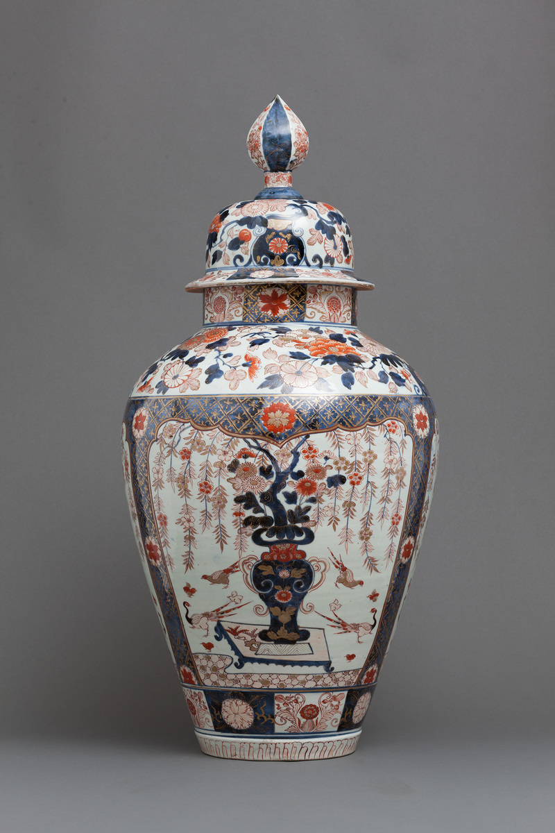 SATSUMAとIMARI－世界を魅了した日本産陶磁器－」 （早稲田大学 會津八