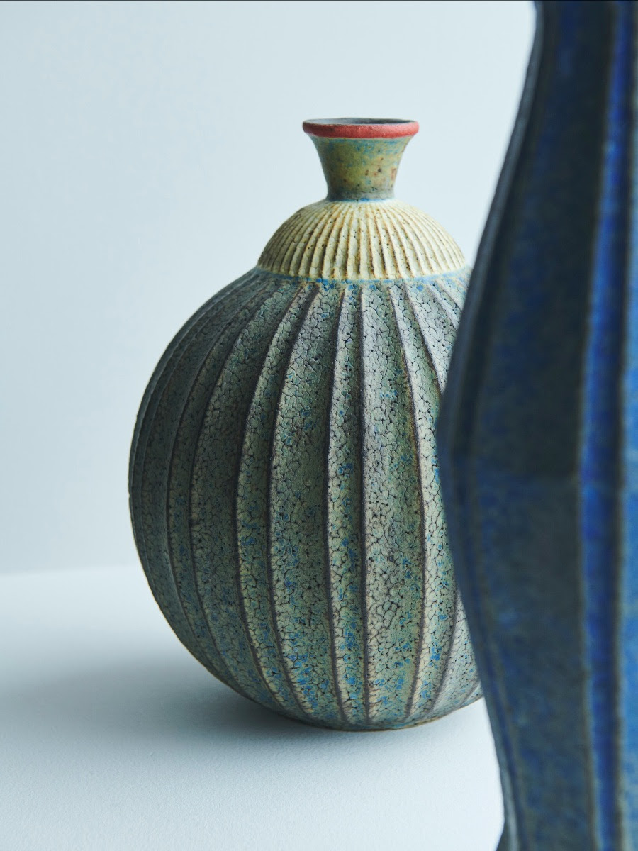 額賀章夫　花器② 額賀章夫 展 （白紙） ｜Tokyo Art Beat