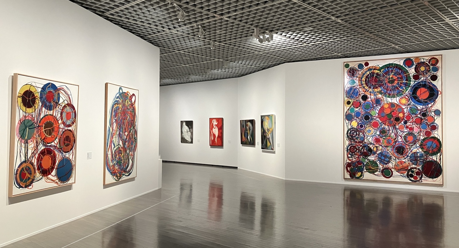 アンチ・アクション」展が東京国立近代美術館で開幕。戦後14人の女性