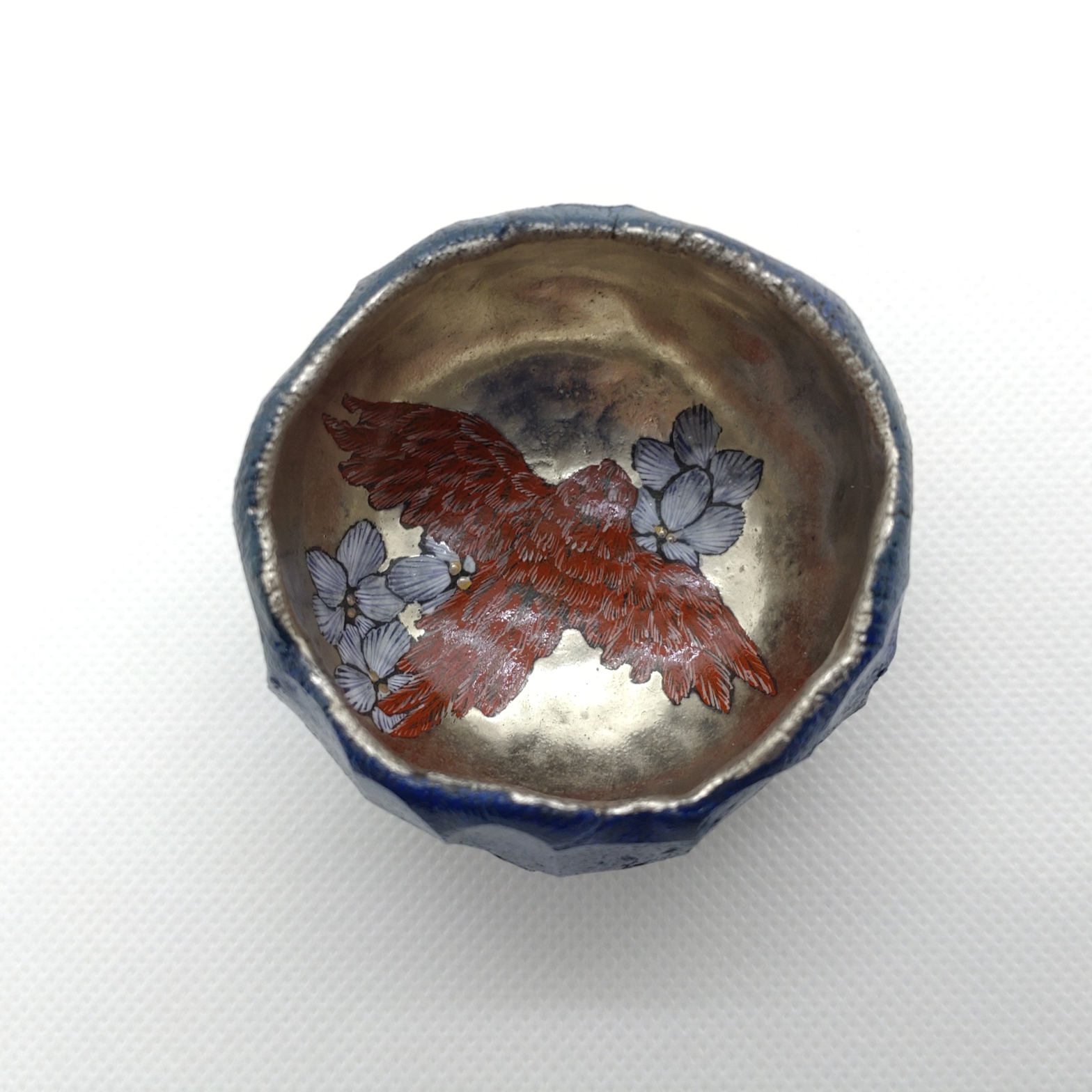 落札⾦額の100%を寄付へ。入札期間は2月2日〜4日「⼯芸作家