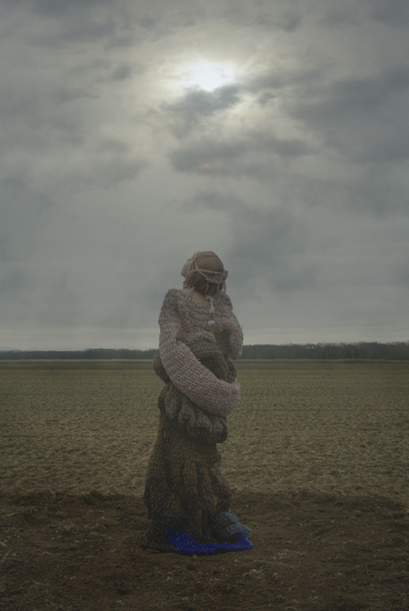 Mashiro "Holding what may begin after the end"