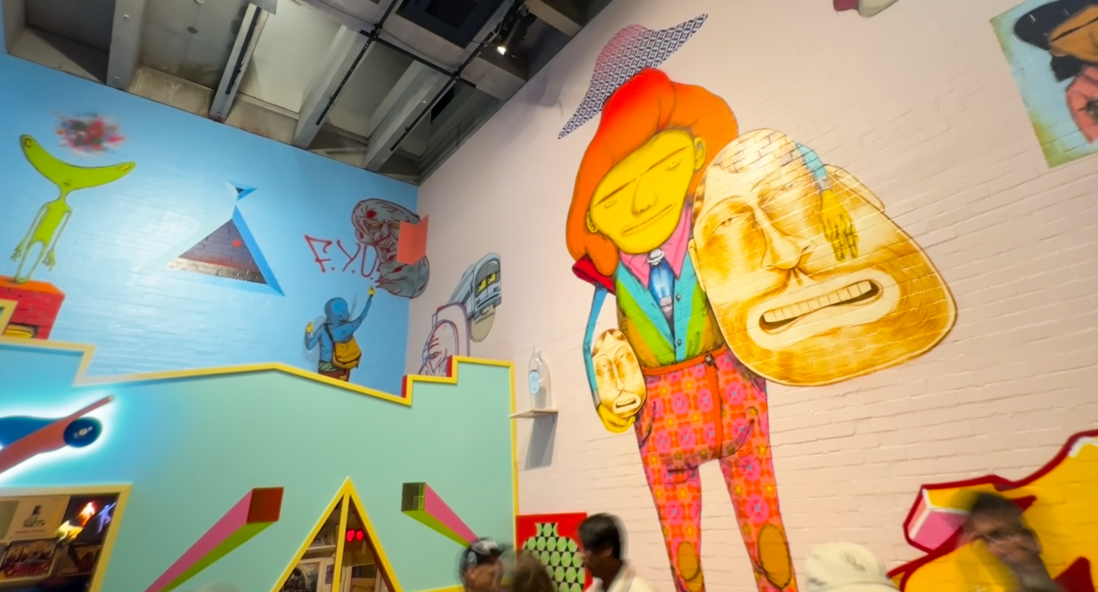 バリー マッギー ツイスト グラフィティアート 奈良美智 ワタリウム 美術館 オスジェメオス×バリー・マッギー「One More展」（ワタリウム