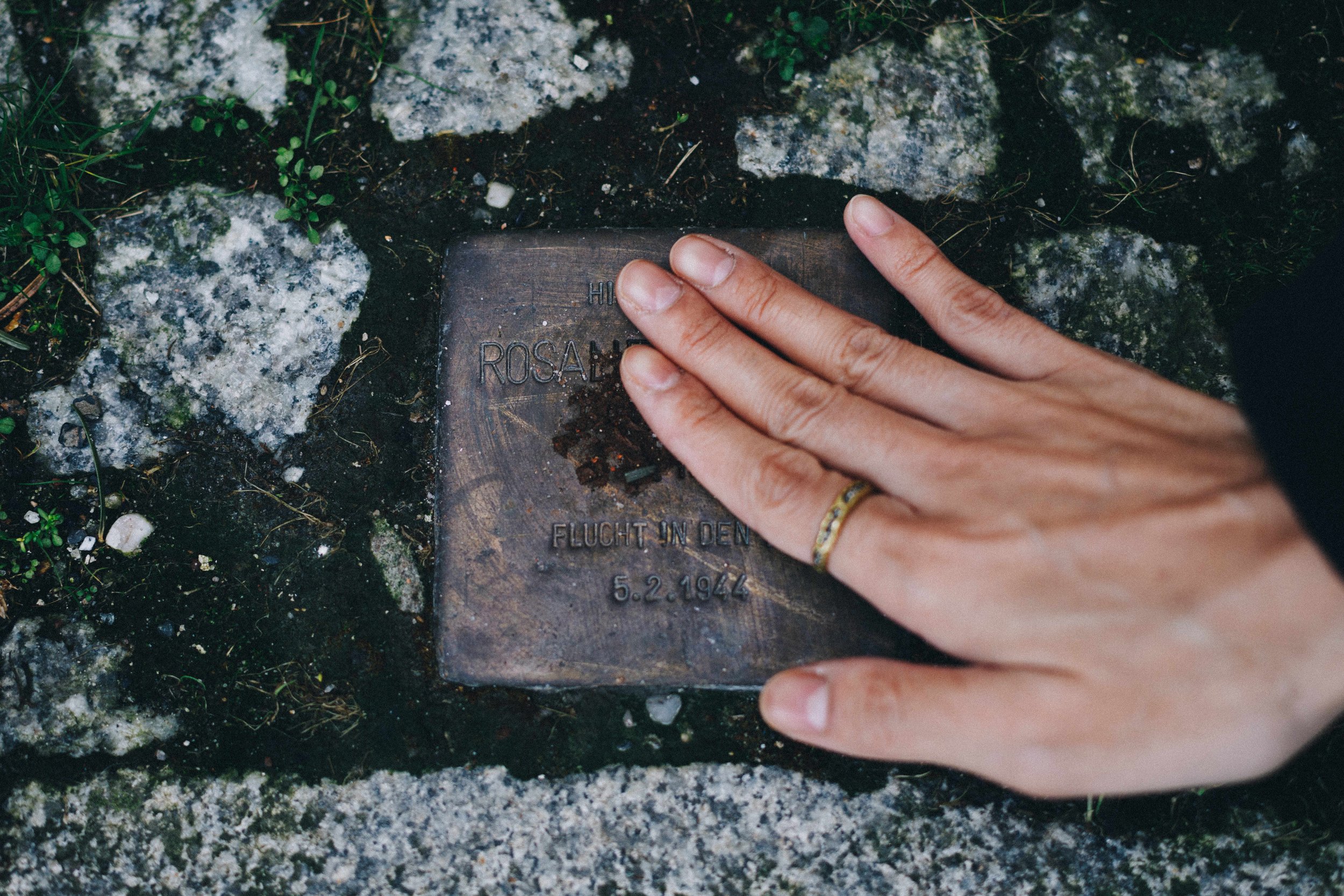 上竹真菜美 「 過ぎ去っても終わっていない」 （Laboratory of Art and