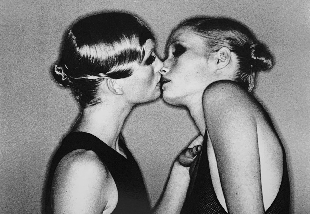 INTERNATIONAL IMAGES. GALLERY Exhibition Photos by Helmut Newton」 （LOWW）  ｜Tokyo Art Beat