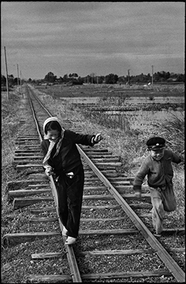 L409_PR.jpg?w=244&h=304&q=100