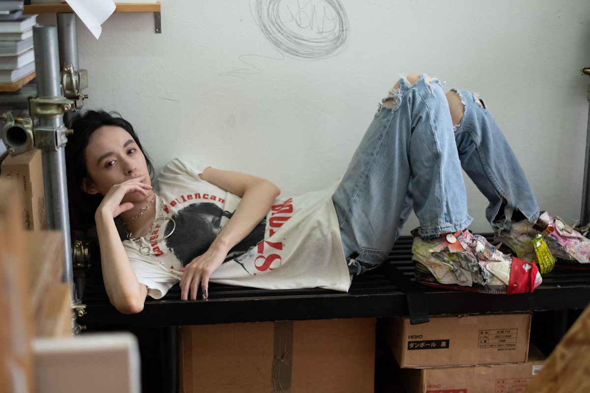 Nir featuring Wataru Komachi "Unbalance" （Flotsam Books） ｜Tokyo Art Beat