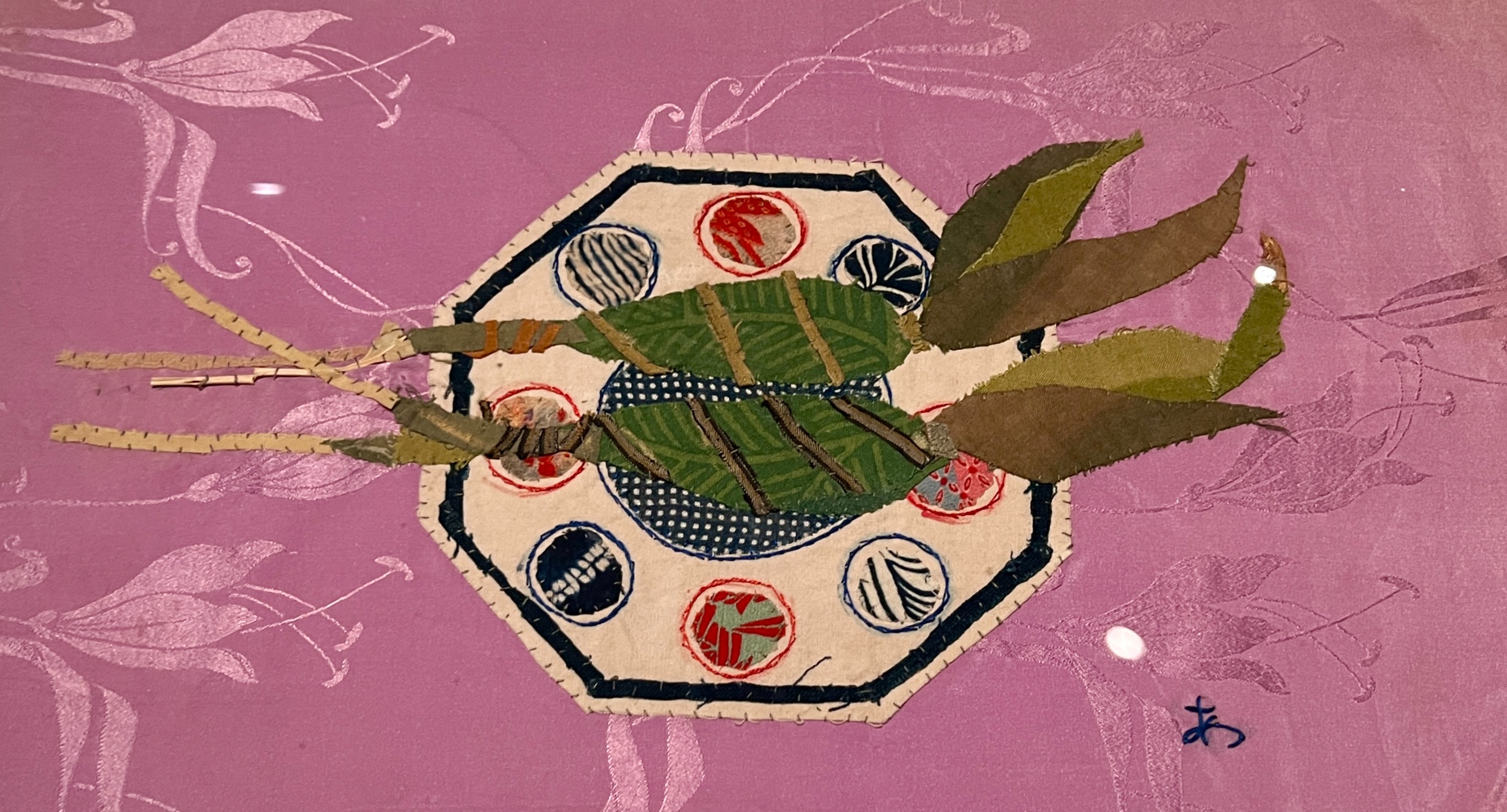 生誕120年 宮脇綾子の芸術 見た、切った、貼った」 （東京